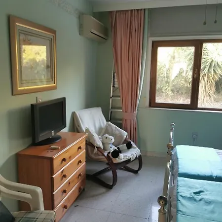 Mediterranean Valley 度假居 *